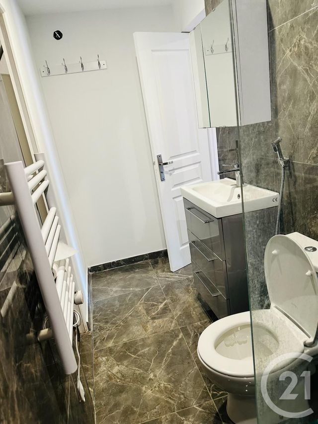 Maison &agrave; louer - 4 pi&egrave;ces - 115,73 m2 - Bagnols Sur Ceze - 30 - LANGUEDOC-ROUSSILLON