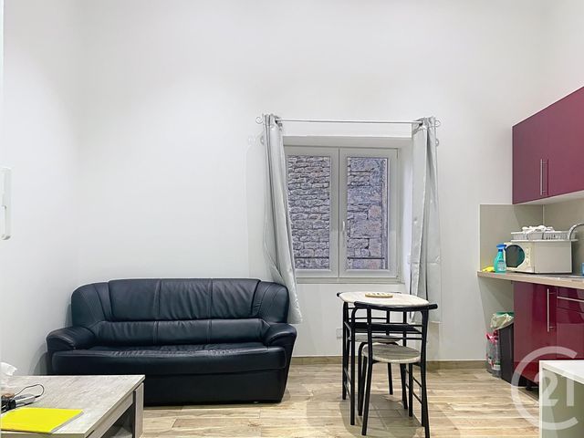 Appartement F1 &agrave; louer - 1 pi&egrave;ce - 18 m2 - Bagnols Sur Ceze - 30 - LANGUEDOC-ROUSSILLON