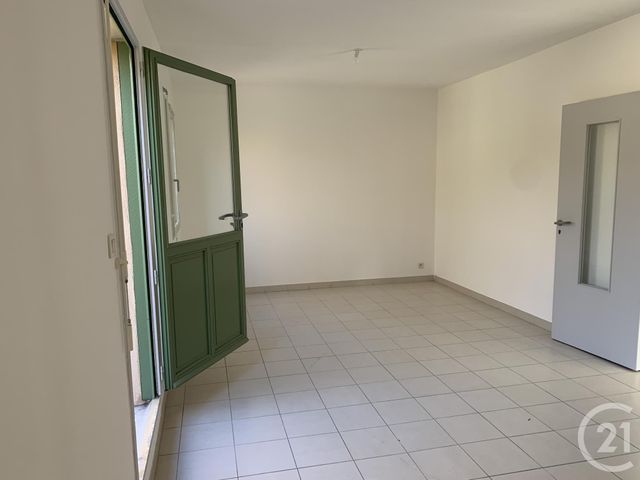 Appartement F4 &agrave; louer - 4 pi&egrave;ces - 92 m2 - Verfeuil - 30 - LANGUEDOC-ROUSSILLON