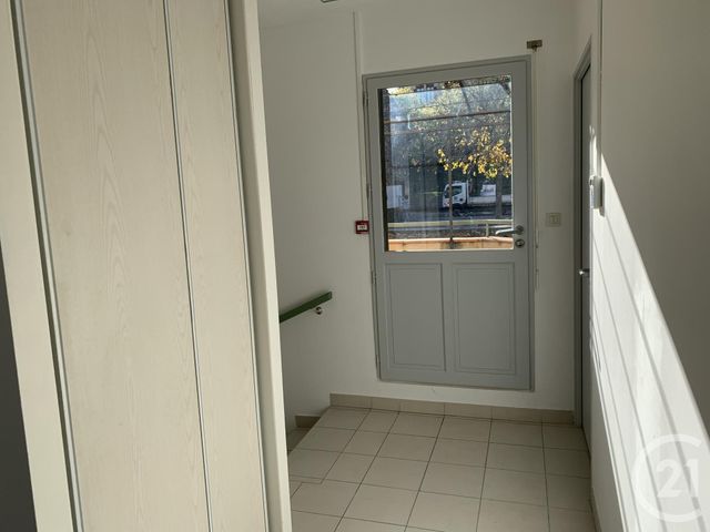 Appartement F4 &agrave; louer - 4 pi&egrave;ces - 92 m2 - Verfeuil - 30 - LANGUEDOC-ROUSSILLON
