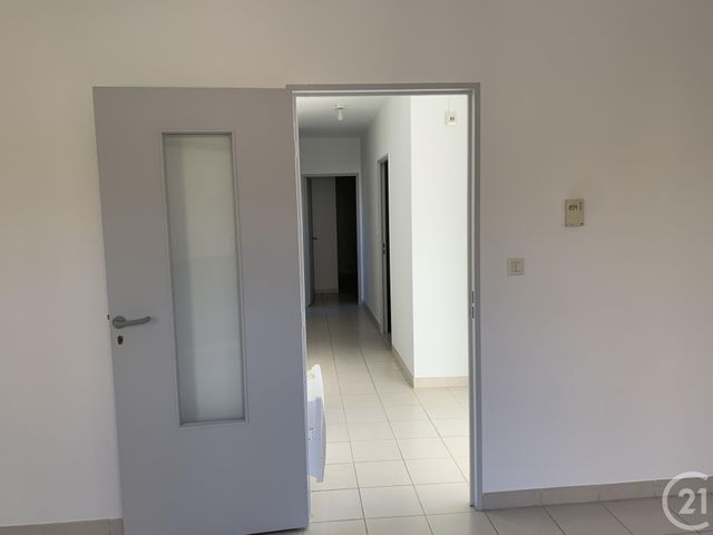 Appartement F4 &agrave; louer - 4 pi&egrave;ces - 92 m2 - Verfeuil - 30 - LANGUEDOC-ROUSSILLON