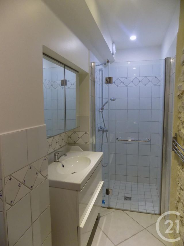 Appartement F3 &agrave; louer - 3 pi&egrave;ces - 56 m2 - Bagnols Sur Ceze - 30 - LANGUEDOC-ROUSSILLON