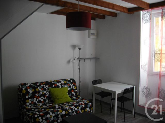 Appartement Studio &agrave; louer - 1 pi&egrave;ce - 20 m2 - Bagnols Sur Ceze - 30 - LANGUEDOC-ROUSSILLON