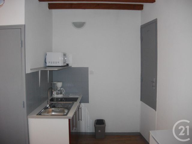 Appartement Studio &agrave; louer - 1 pi&egrave;ce - 20 m2 - Bagnols Sur Ceze - 30 - LANGUEDOC-ROUSSILLON