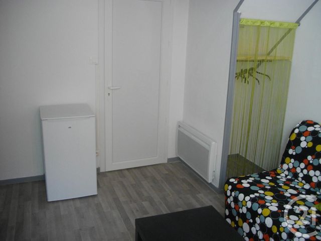 Appartement Studio &agrave; louer - 1 pi&egrave;ce - 20 m2 - Bagnols Sur Ceze - 30 - LANGUEDOC-ROUSSILLON