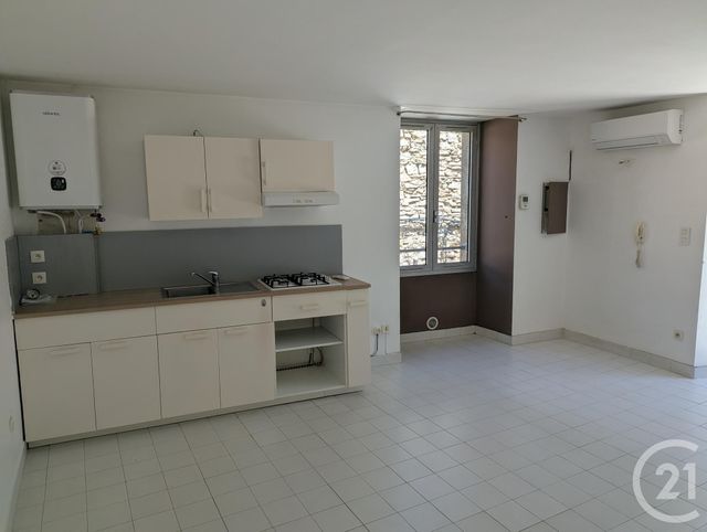 Appartement F2 &agrave; louer - 2 pi&egrave;ces - 48 m2 - Bagnols Sur Ceze - 30 - LANGUEDOC-ROUSSILLON