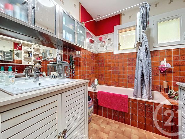 Maison &agrave; vendre - 7 pi&egrave;ces - 155,84 m2 - Bagnols Sur Ceze - 30 - LANGUEDOC-ROUSSILLON