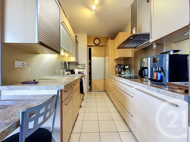 Appartement T5 &agrave; vendre - 4 pi&egrave;ces - 98,15 m2 - Bagnols Sur Ceze - 30 - LANGUEDOC-ROUSSILLON