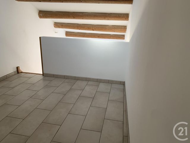 Appartement &agrave; louer - 2 pi&egrave;ces - 36 m2 - Bagnols Sur Ceze - 30 - LANGUEDOC-ROUSSILLON