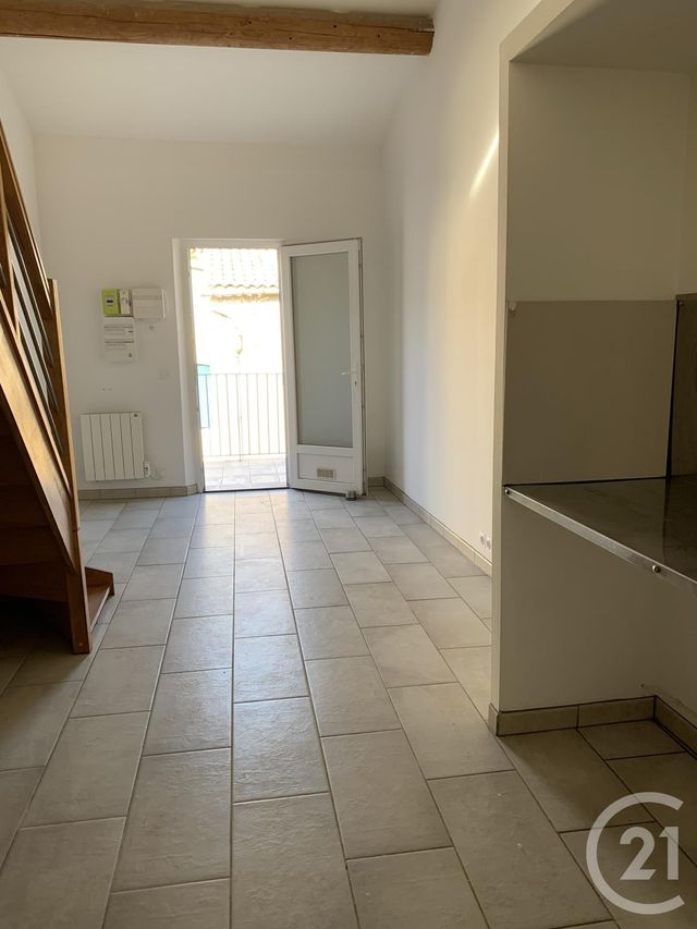 Appartement &agrave; louer - 2 pi&egrave;ces - 36 m2 - Bagnols Sur Ceze - 30 - LANGUEDOC-ROUSSILLON