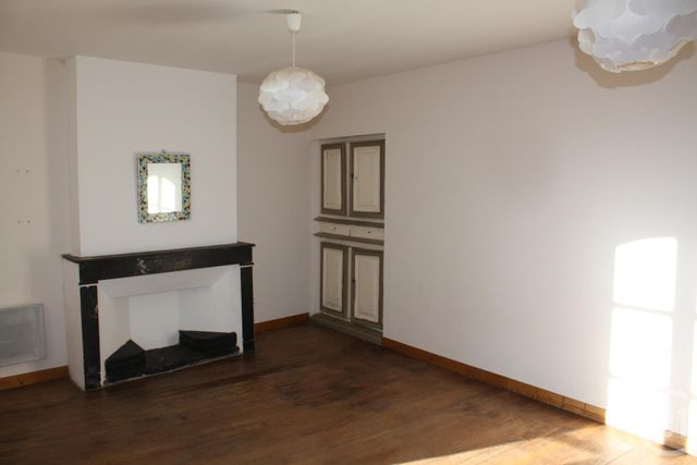 Maison &agrave; louer - 3 pi&egrave;ces - 81,70 m2 - Cavillargues - 30 - LANGUEDOC-ROUSSILLON