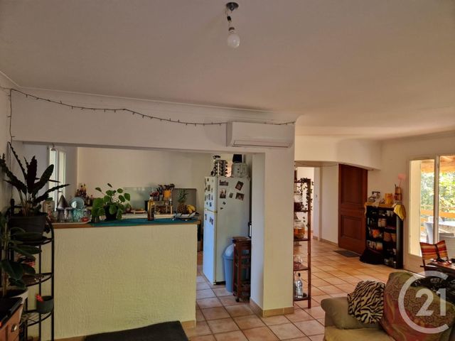 Maison &agrave; louer - 4 pi&egrave;ces - 100 m2 - Laudun L Ardoise - 30 - LANGUEDOC-ROUSSILLON