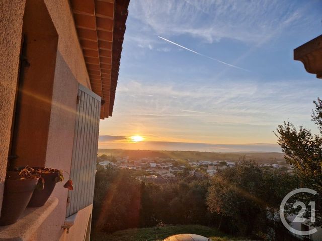 Maison &agrave; louer - 4 pi&egrave;ces - 100 m2 - Laudun L Ardoise - 30 - LANGUEDOC-ROUSSILLON