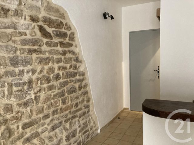 Appartement Studio &agrave; louer - 1 pi&egrave;ce - 20,30 m2 - Bagnols Sur Ceze - 30 - LANGUEDOC-ROUSSILLON