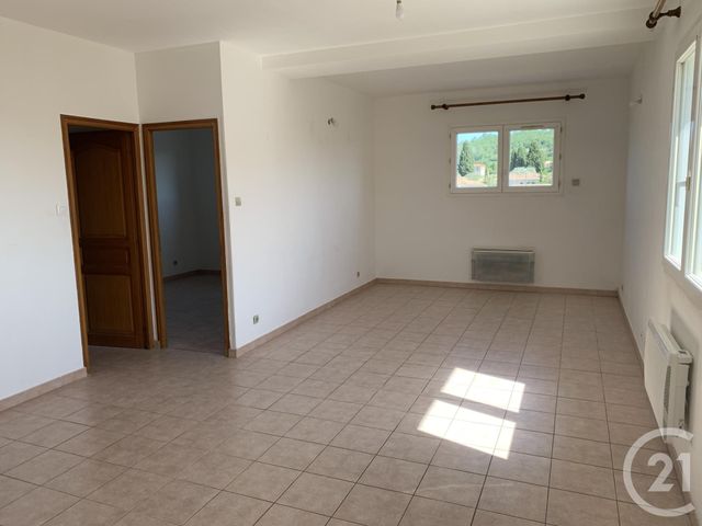 Appartement F2 &agrave; louer - 2 pi&egrave;ces - 55 m2 - Cavillargues - 30 - LANGUEDOC-ROUSSILLON