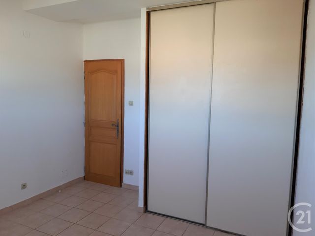 Appartement F2 &agrave; louer - 2 pi&egrave;ces - 55 m2 - Cavillargues - 30 - LANGUEDOC-ROUSSILLON