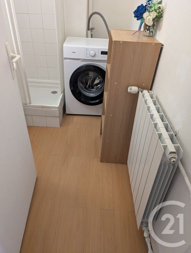 Appartement Studio &agrave; louer - 1 pi&egrave;ce - 25,81 m2 - Nimes - 30 - LANGUEDOC-ROUSSILLON