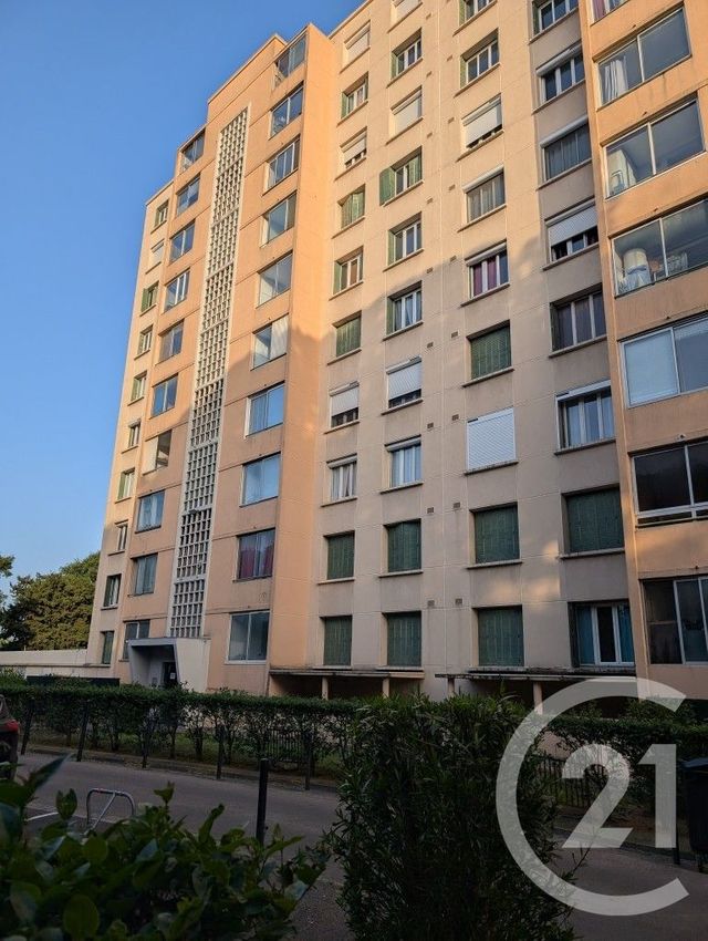 Appartement Studio &agrave; louer - 1 pi&egrave;ce - 25,81 m2 - Nimes - 30 - LANGUEDOC-ROUSSILLON