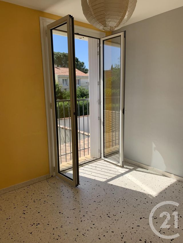 Maison &agrave; louer - 5 pi&egrave;ces - 100 m2 - Bagnols Sur Ceze - 30 - LANGUEDOC-ROUSSILLON