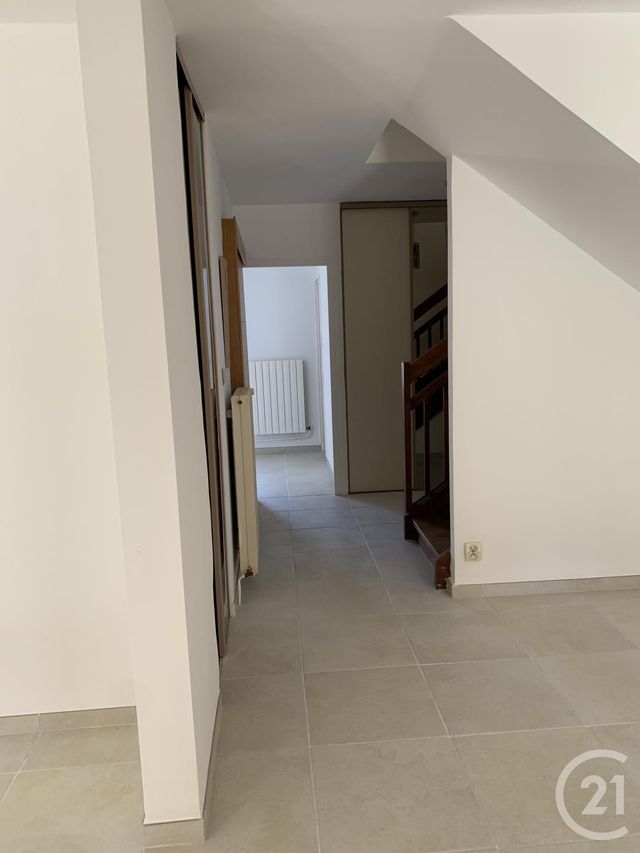 Maison &agrave; louer - 5 pi&egrave;ces - 100 m2 - Bagnols Sur Ceze - 30 - LANGUEDOC-ROUSSILLON