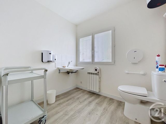Appartement &agrave; vendre - 3 pi&egrave;ces - 44 m2 - Pont St Esprit - 30 - LANGUEDOC-ROUSSILLON