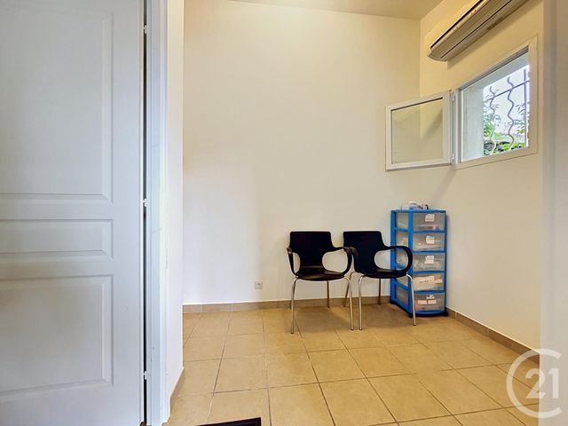 Appartement &agrave; vendre - 3 pi&egrave;ces - 44 m2 - Pont St Esprit - 30 - LANGUEDOC-ROUSSILLON