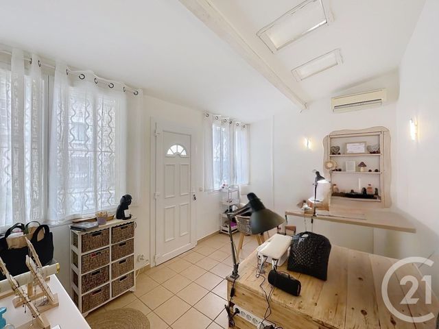 Appartement &agrave; vendre - 3 pi&egrave;ces - 44 m2 - Pont St Esprit - 30 - LANGUEDOC-ROUSSILLON