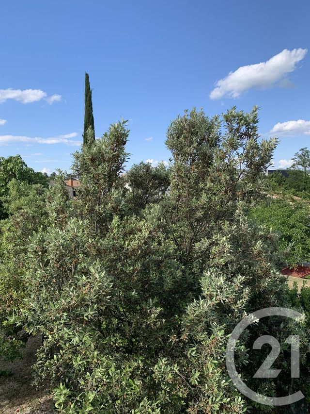 Appartement F4 &agrave; louer - 4 pi&egrave;ces - 105 m2 - Bagnols Sur Ceze - 30 - LANGUEDOC-ROUSSILLON