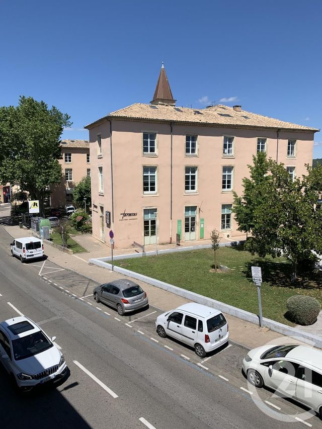 Appartement F1 &agrave; louer - 1 pi&egrave;ce - 21,38 m2 - Bagnols Sur Ceze - 30 - LANGUEDOC-ROUSSILLON