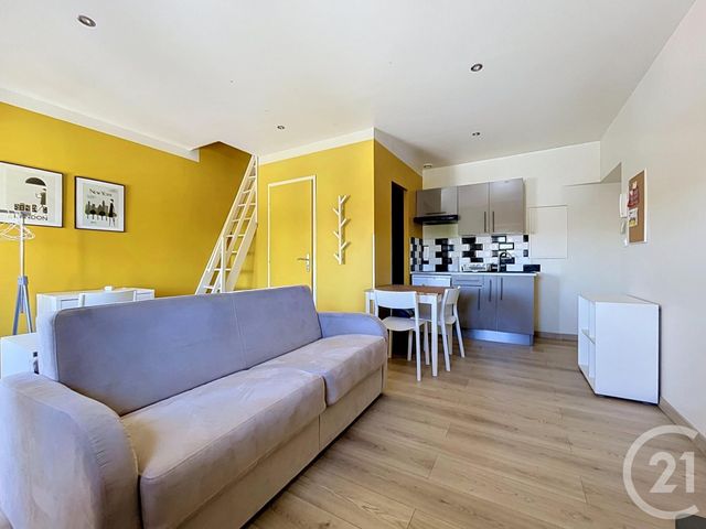 Appartement F1 &agrave; louer - 1 pi&egrave;ce - 21,38 m2 - Bagnols Sur Ceze - 30 - LANGUEDOC-ROUSSILLON