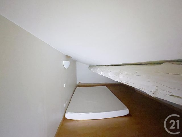 Appartement F1 &agrave; louer - 1 pi&egrave;ce - 21,38 m2 - Bagnols Sur Ceze - 30 - LANGUEDOC-ROUSSILLON