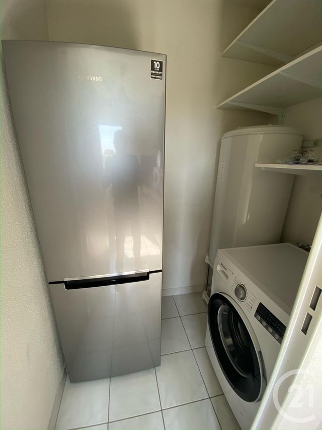 Appartement F2 &agrave; louer - 2 pi&egrave;ces - 53 m2 - Bagnols Sur Ceze - 30 - LANGUEDOC-ROUSSILLON