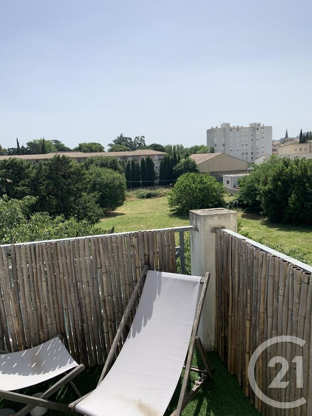 Appartement F2 &agrave; louer - 2 pi&egrave;ces - 53 m2 - Bagnols Sur Ceze - 30 - LANGUEDOC-ROUSSILLON