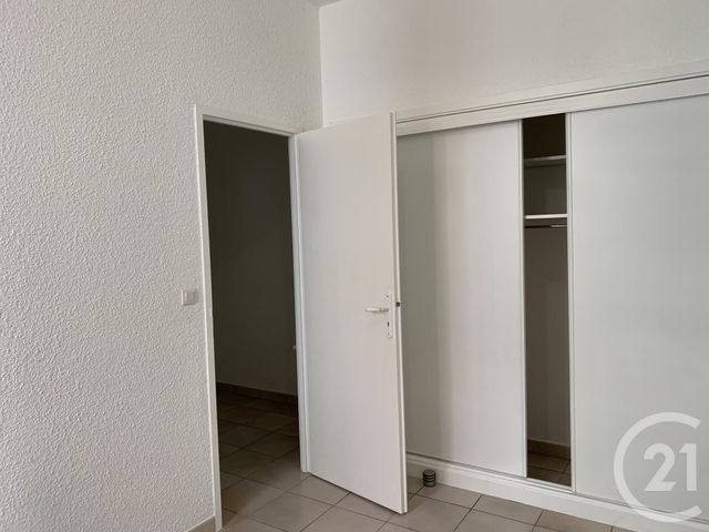 Appartement &agrave; louer - 3 pi&egrave;ces - 58,43 m2 - Bagnols Sur Ceze - 30 - LANGUEDOC-ROUSSILLON