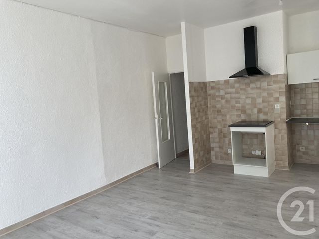 Appartement &agrave; louer - 3 pi&egrave;ces - 58,43 m2 - Bagnols Sur Ceze - 30 - LANGUEDOC-ROUSSILLON