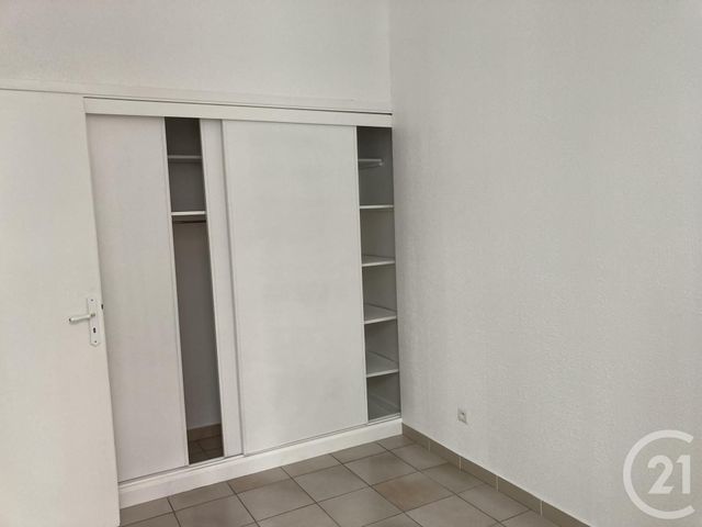 Appartement &agrave; louer - 3 pi&egrave;ces - 58,43 m2 - Bagnols Sur Ceze - 30 - LANGUEDOC-ROUSSILLON