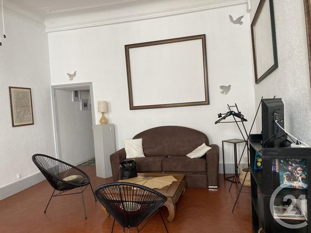 Appartement &agrave; louer - 2 pi&egrave;ces - 87,42 m2 - Bagnols Sur Ceze - 30 - LANGUEDOC-ROUSSILLON