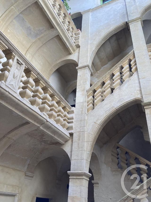 Appartement &agrave; louer - 2 pi&egrave;ces - 87,42 m2 - Bagnols Sur Ceze - 30 - LANGUEDOC-ROUSSILLON