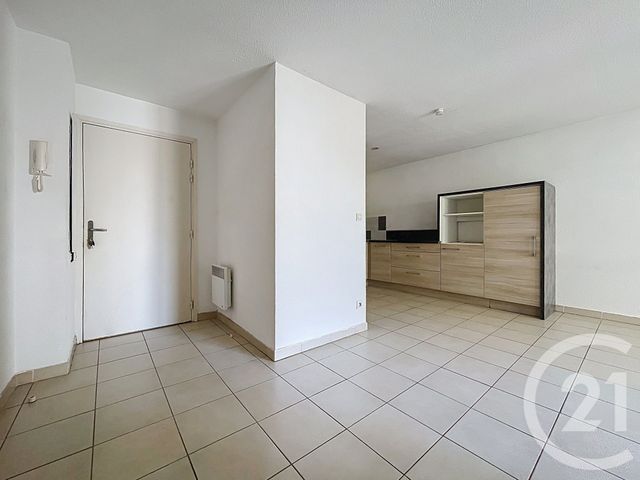 Appartement F2 bis &agrave; louer - 3 pi&egrave;ces - 54,51 m2 - Bagnols Sur Ceze - 30 - LANGUEDOC-ROUSSILLON