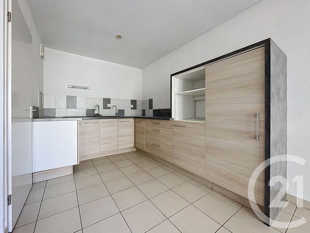 Appartement F2 bis &agrave; louer - 3 pi&egrave;ces - 54,51 m2 - Bagnols Sur Ceze - 30 - LANGUEDOC-ROUSSILLON
