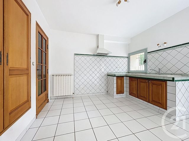 Maison &agrave; louer - 6 pi&egrave;ces - 124,40 m2 - Bagnols Sur Ceze - 30 - LANGUEDOC-ROUSSILLON