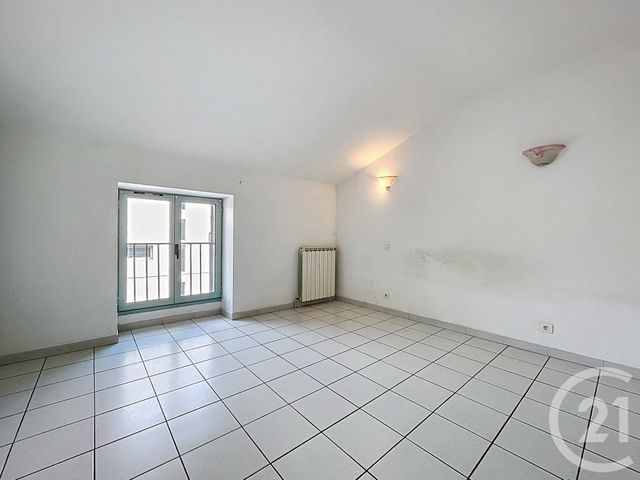 Maison &agrave; louer - 6 pi&egrave;ces - 124,40 m2 - Bagnols Sur Ceze - 30 - LANGUEDOC-ROUSSILLON
