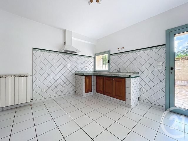 Maison &agrave; louer - 6 pi&egrave;ces - 124,40 m2 - Bagnols Sur Ceze - 30 - LANGUEDOC-ROUSSILLON