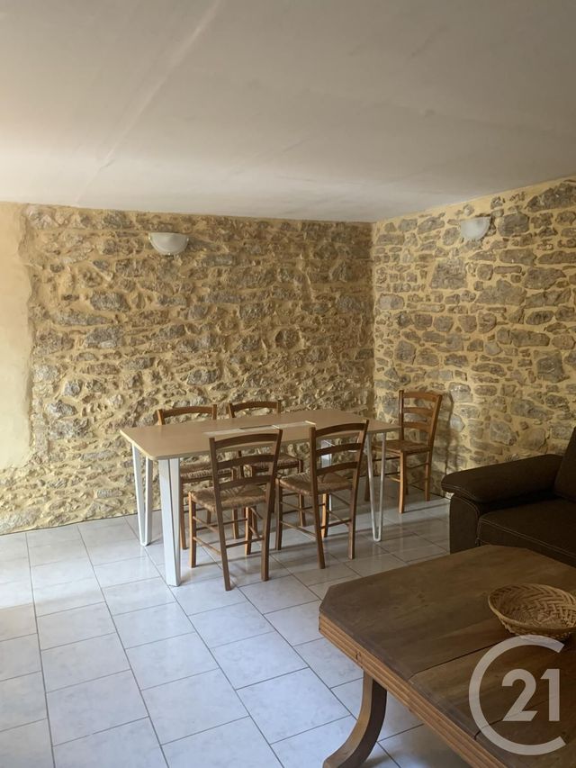Appartement &agrave; louer - 2 pi&egrave;ces - 72 m2 - St Andre De Roquepertuis - 30 - LANGUEDOC-ROUSSILLON