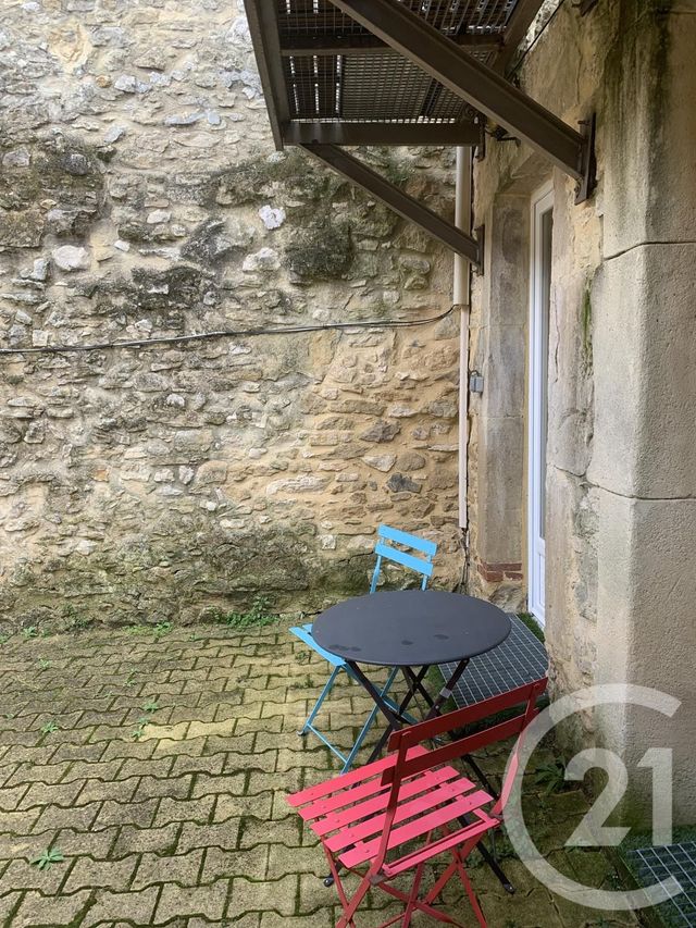 Appartement &agrave; louer - 2 pi&egrave;ces - 72 m2 - St Andre De Roquepertuis - 30 - LANGUEDOC-ROUSSILLON