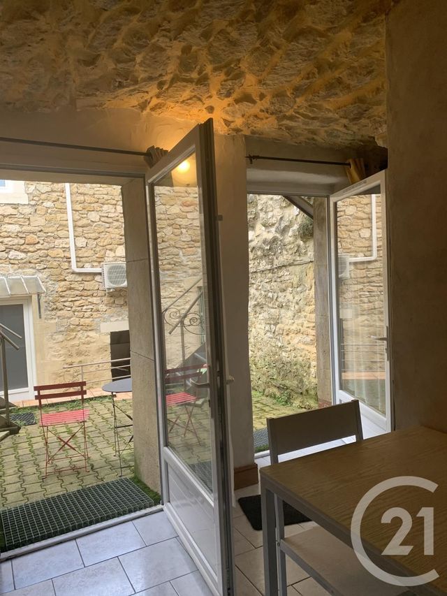 Appartement &agrave; louer - 2 pi&egrave;ces - 72 m2 - St Andre De Roquepertuis - 30 - LANGUEDOC-ROUSSILLON
