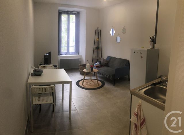 Appartement F2 &agrave; louer - 2 pi&egrave;ces - 42 m2 - Bagnols Sur Ceze - 30 - LANGUEDOC-ROUSSILLON