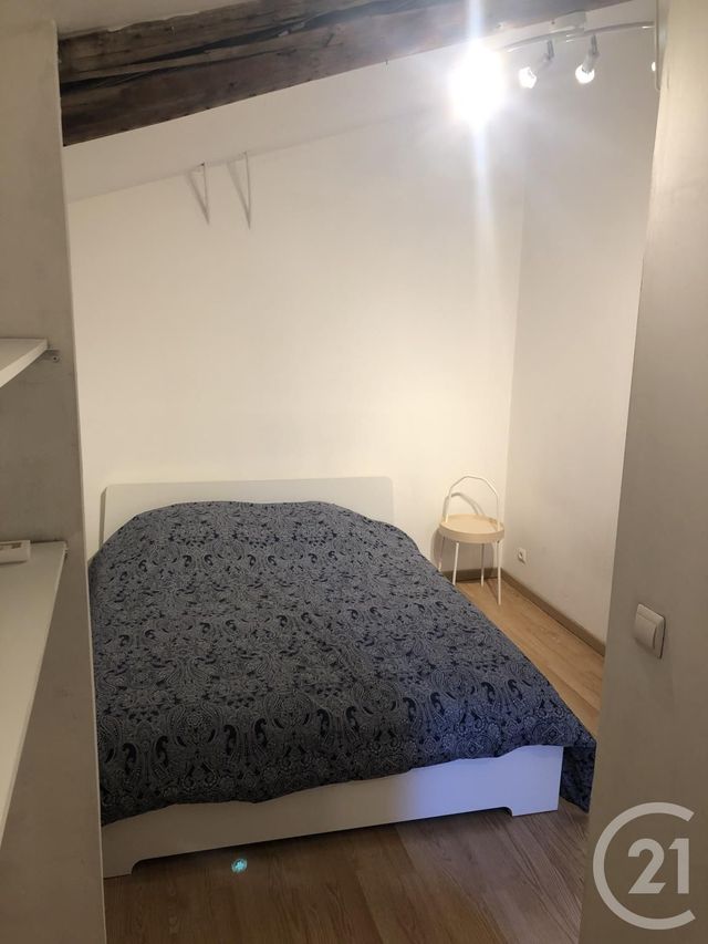 Appartement &agrave; louer - 3 pi&egrave;ces - 68 m2 - Bagnols Sur Ceze - 30 - LANGUEDOC-ROUSSILLON