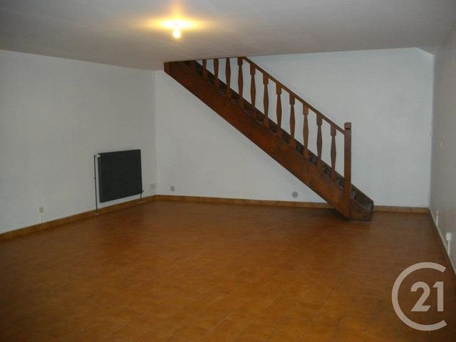 Appartement &agrave; louer - 3 pi&egrave;ces - 70 m2 - Bagnols Sur Ceze - 30 - LANGUEDOC-ROUSSILLON
