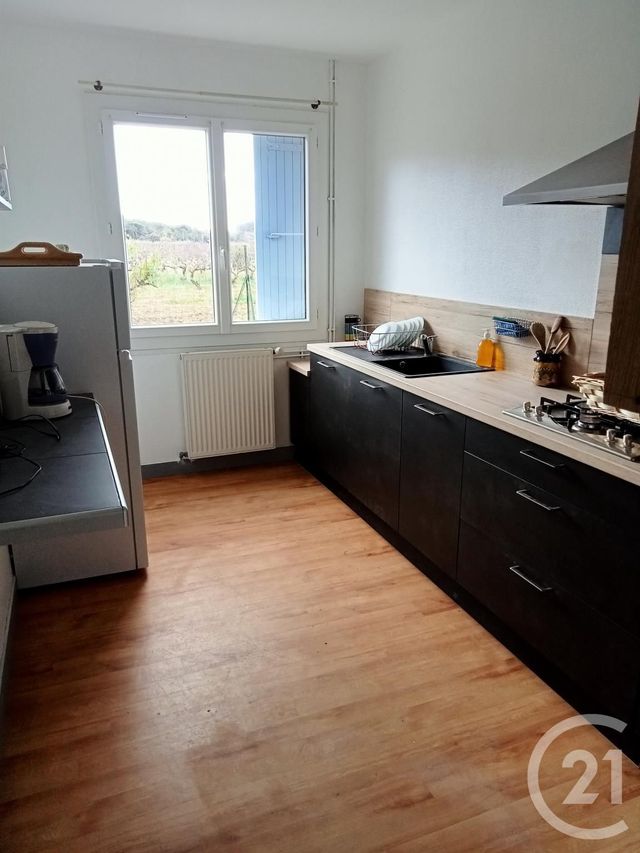 Maison &agrave; louer - 4 pi&egrave;ces - 89 m2 - Bagnols Sur Ceze - 30 - LANGUEDOC-ROUSSILLON